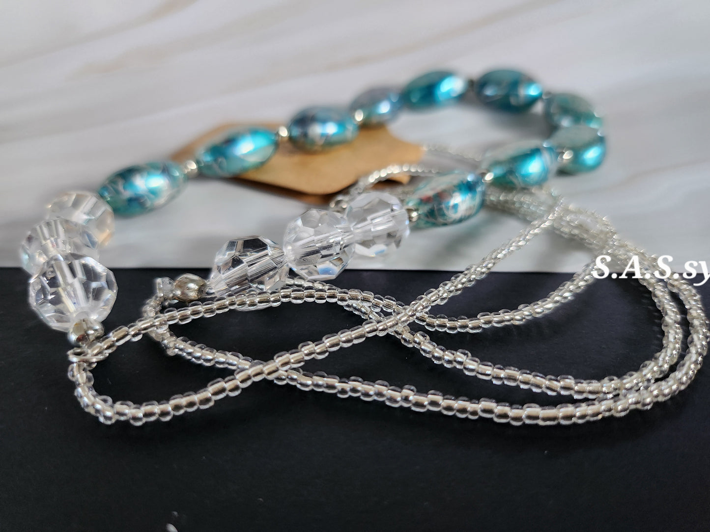 Turquoise Gleam Necklace